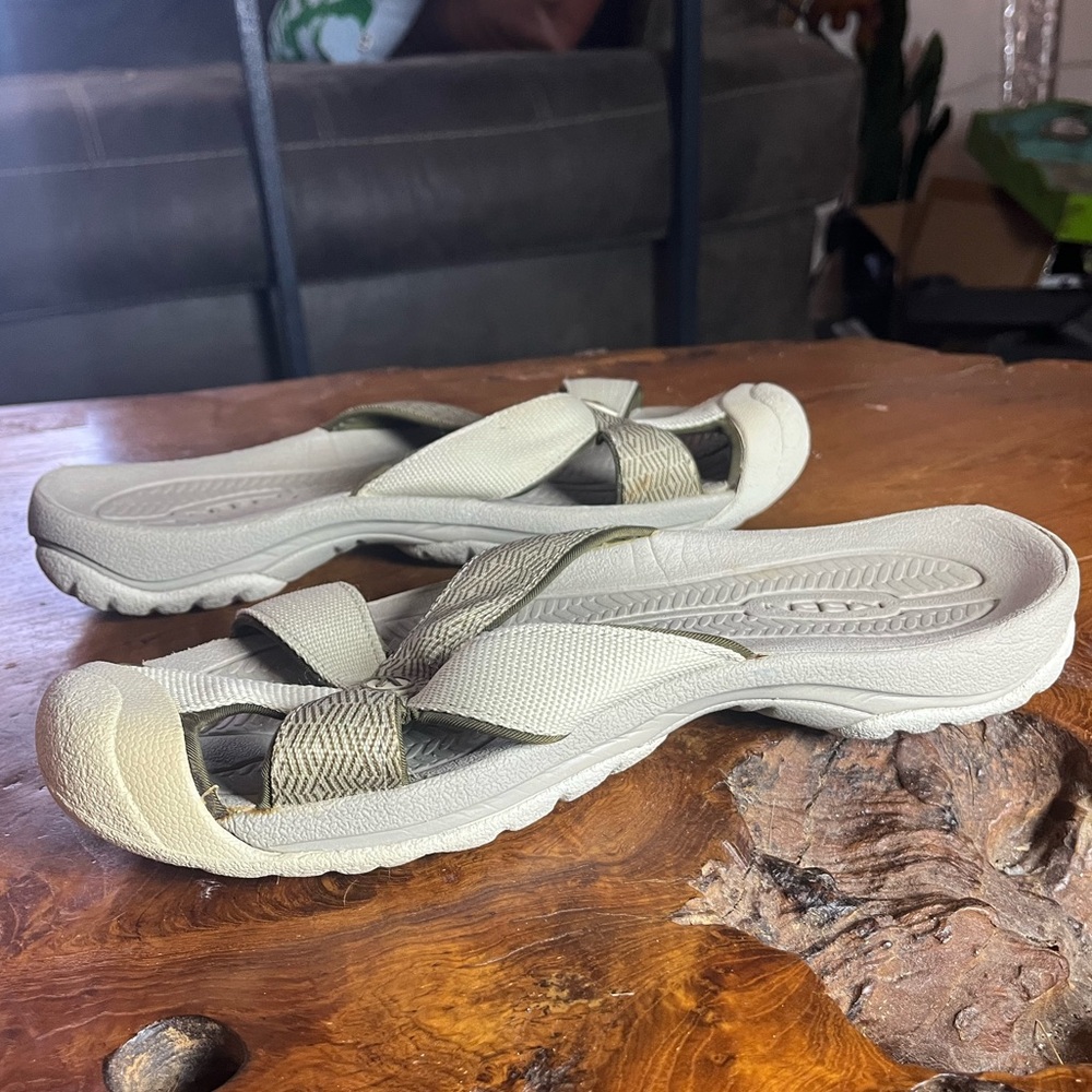 KEEN Women’s Bali Slide Sandal Size 10 - Picture 5 of 11